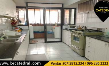 Departamento de venta en Av. Ordóñez Lazo – código:19956