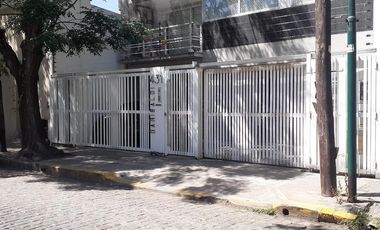 Cochera descubierta en venta San Isidro