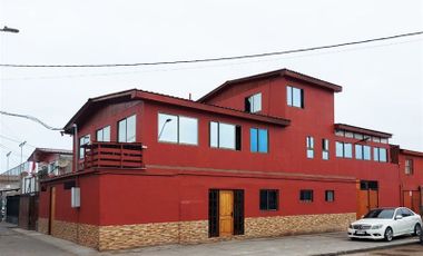 Casa en Venta en cercana a Avenida Héroes de La Concepción, Sodimac, Mall