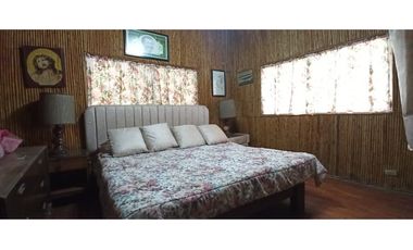 SE VENDE CASA DE CAMPO EN VIA PRINCIPAL >>LA MESA<<