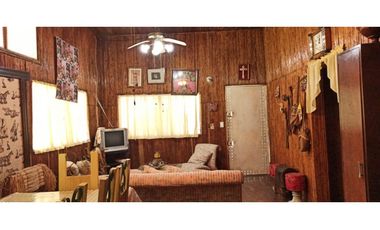 SE VENDE CASA DE CAMPO EN VIA PRINCIPAL >>LA MESA<<