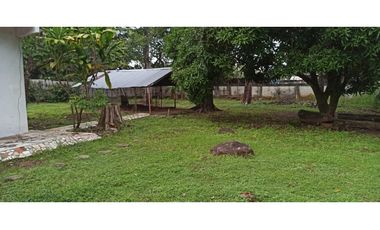 SE VENDE CASA DE CAMPO EN VIA PRINCIPAL >>LA MESA<<