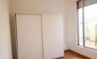Venta PH 3 amb, con patio y terraza.