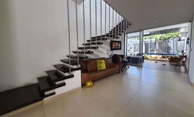 casa en venta en quinta oriental. Cod V2077