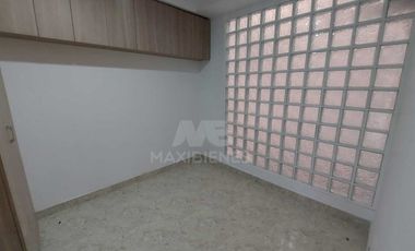 casa en arriendo en prados de sabaneta. Cod A63671