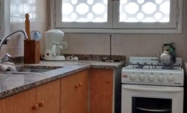 DEPARTAMENTO DE 3 AMBIENTES EN EXCELENTE ESTADO Y ZONA.