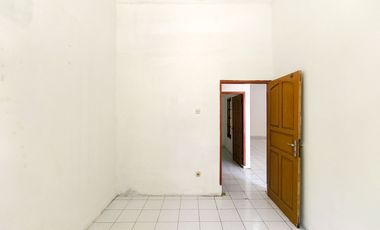 Rumah Tanah Luas 13 Menit ke Stasiun Lemah Abang Bebas Banjir J-45564