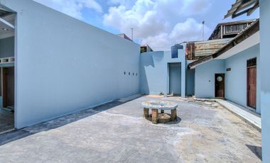 Rumah Tanah Luas 13 Menit ke Stasiun Lemah Abang Bebas Banjir J-45564