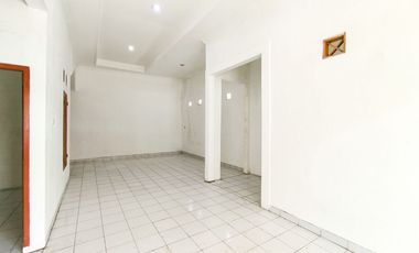 Rumah Tanah Luas 13 Menit ke Stasiun Lemah Abang Bebas Banjir J-45564