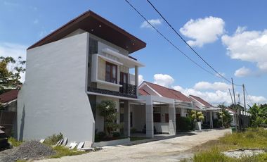 RUMAH BARU DI JALAN GEDONGKUNING BANGUNTAPAN DEKAT PUSAT KOTA YOGYAKARTA