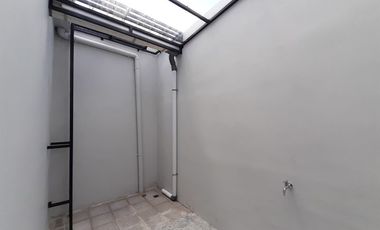 RUMAH BARU DI JALAN GEDONGKUNING BANGUNTAPAN DEKAT PUSAT KOTA YOGYAKARTA