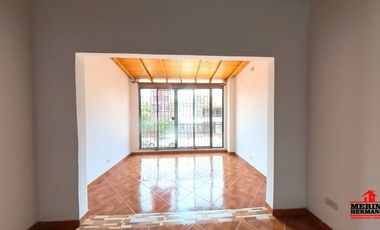 apartamento en arriendo en estadio. Cod A4035