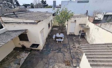 Casa para 2 Familias en venta en Quilmes Oeste
