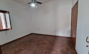 Casa para 2 Familias en venta en Quilmes Oeste