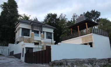 Rumah Sekelas Resort Mewah Lokasi Di Ubunya Yogyakarta
