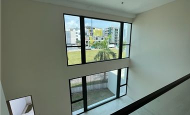 VILLA EN VENTA - OCEAN REEF ISLAND - PROPIEDAD LUXURY Panama