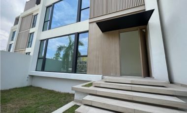 VILLA EN VENTA - OCEAN REEF ISLAND - PROPIEDAD LUXURY Panama