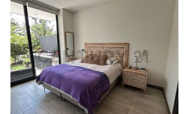 Departamento en Venta con jardin, 1D/2B, Vitacura