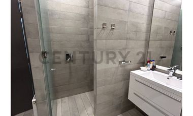 Departamento en Venta con jardin, 1D/2B, Vitacura