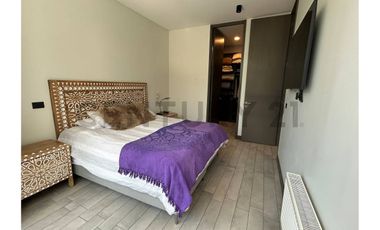 Departamento en Venta con jardin, 1D/2B, Vitacura