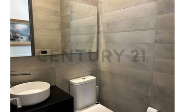 Departamento en Venta con jardin, 1D/2B, Vitacura