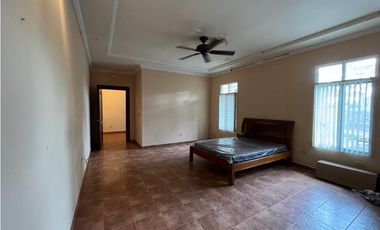 VENTA CASA EN SORA CERCA A ALTOS DEL MARIA CV