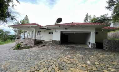 VENTA CASA EN SORA CERCA A ALTOS DEL MARIA CV