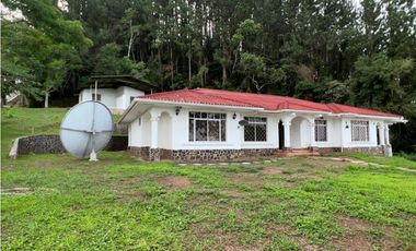 VENTA CASA EN SORA CERCA A ALTOS DEL MARIA CV