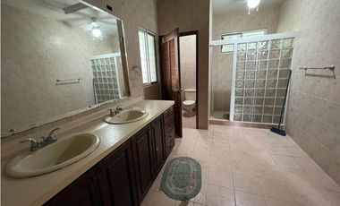 VENTA CASA EN SORA CERCA A ALTOS DEL MARIA CV