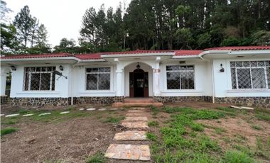 VENTA CASA EN SORA CERCA A ALTOS DEL MARIA CV