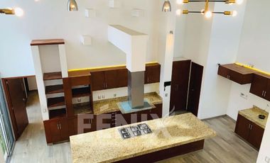 Se vende casa con 3 habitaciones en planta baja- Zona Monte Magno