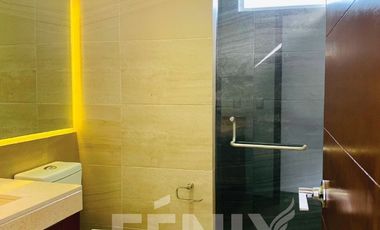 Se vende casa con 3 habitaciones en planta baja- Zona Monte Magno