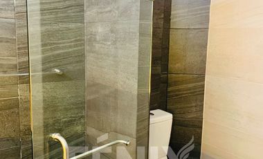 Se vende casa con 3 habitaciones en planta baja- Zona Monte Magno