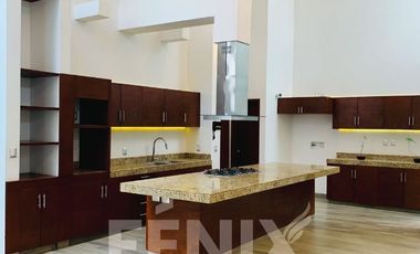 Se vende casa con 3 habitaciones en planta baja- Zona Monte Magno