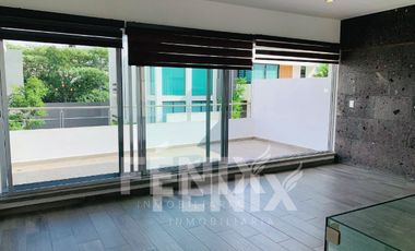 Se vende casa con 3 habitaciones en planta baja- Zona Monte Magno