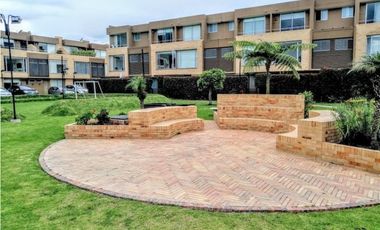 HERMOSA CASA CAJIC- CAMPOVERDE