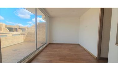 HERMOSA CASA CAJIC- CAMPOVERDE