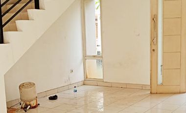 Sewa Cepat Rumah 8 Premium Termurah Sebelah Pool Cluster Palm @ Summarecon Bekasi