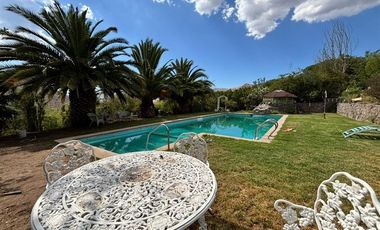 Casa en venta de 5 dorm. en Colina, Hacienda Chacabuco