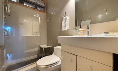 Casa en venta de 5 dorm. en Colina, Hacienda Chacabuco