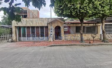 CASA en VENTA en Los Patios Urbanización Santa Clara