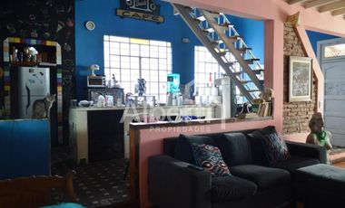 Chalet a metros del Boulevard Vignes