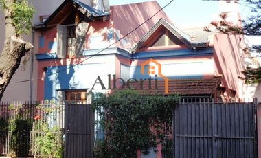 Chalet a metros del Boulevard Vignes