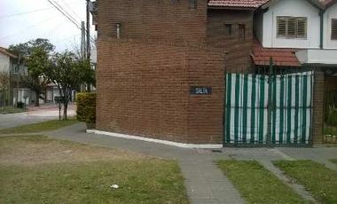 Duplex en venta en Ezpeleta Este