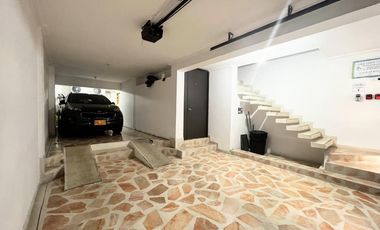 casalote en venta en los patios. Cod V9391