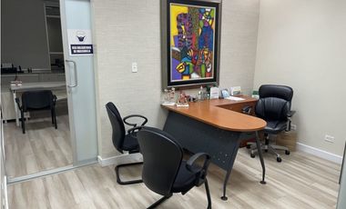 Se Vende Consultorio Medico Amoblado Punta Pacifica 33Mts