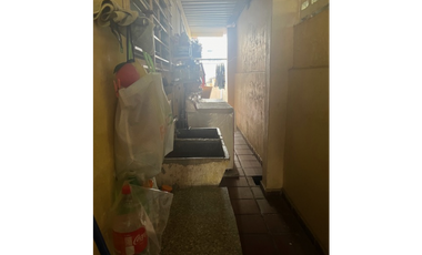 SE VENDE CASA DOS PLANTAS  EN ALTOS DE SANTA MARA, por Linda Vista