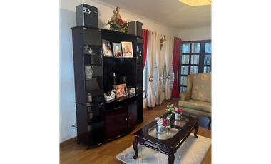 SE VENDE CASA DOS PLANTAS  EN ALTOS DE SANTA MARA, por Linda Vista