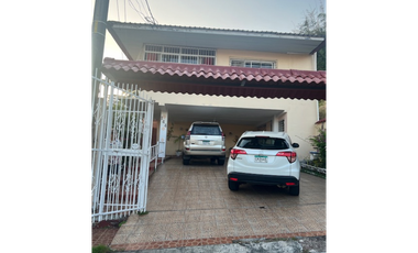 SE VENDE CASA DOS PLANTAS  EN ALTOS DE SANTA MARA, por Linda Vista