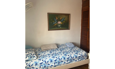 SE VENDE CASA DOS PLANTAS  EN ALTOS DE SANTA MARA, por Linda Vista